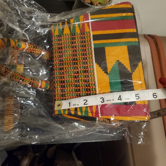 Purse - Picture 9 of 10